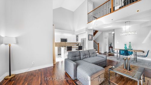 18 Lovegrove Lane, Ajax, ON, L1S0E7 | Card Image