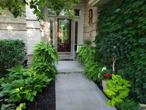 9214 Pioneer Court, Lincoln, NE, 68520 | Card Image