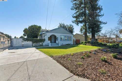 803 Cherry Way, Hayward, CA, 94541-1834 | Card Image