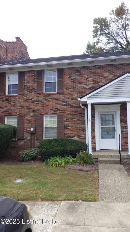 36-8612 Locust Ct, Louisville, KY, 40242-3427 | Card Image