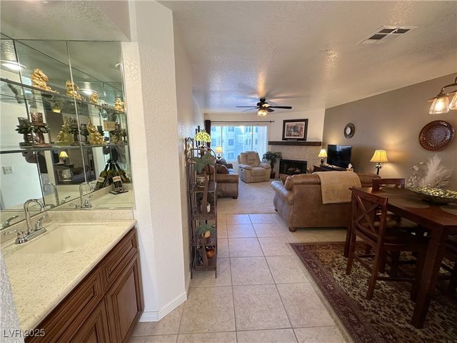 APT-302 - 2076 Mesquite Ln, Condo with 2 bedrooms, 2 bathrooms and null parking in Laughlin NV | Image 11