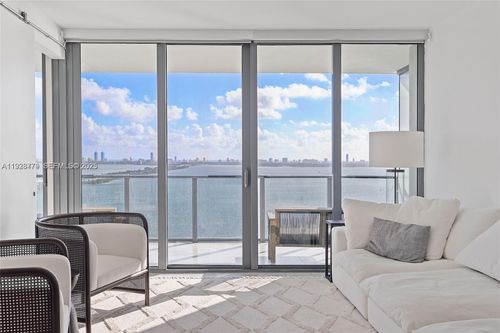 unit-2203-3131 Ne 7th Ave, Miami, FL, 33137-4465 | Card Image