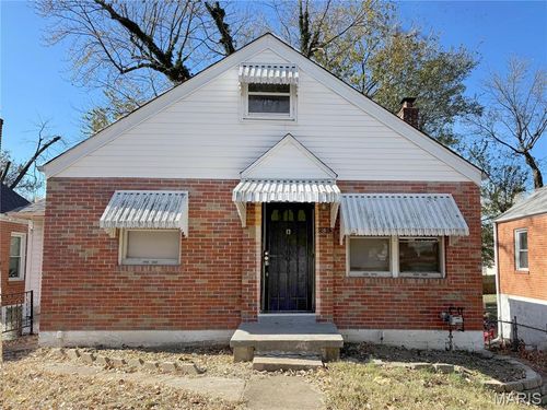 9835 Green Valley Dr, Saint Louis, MO, 63136-3043 | Card Image