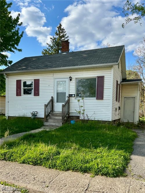 429 14th St, Elyria, OH, 44035-7605 | Card Image