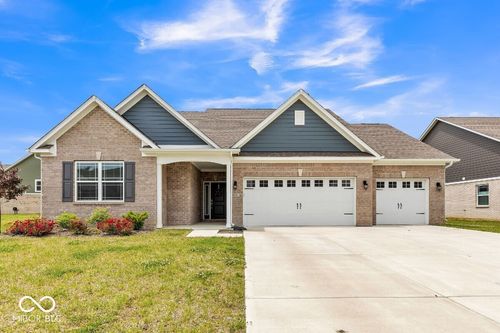 1758 Pelham Dr, Greenwood, IN, 46143-5007 | Card Image