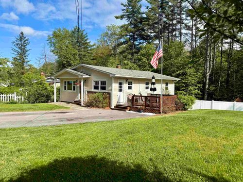 320 Queen St, Boscawen, NH, 03303-1128 | Card Image
