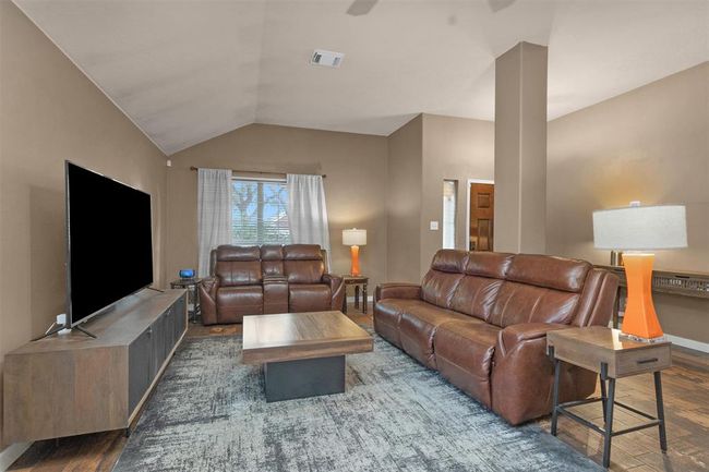 3415 Cactus Creek Dr, House other with 3 bedrooms, 2 bathrooms and 2 parking in Spring TX | Image 6