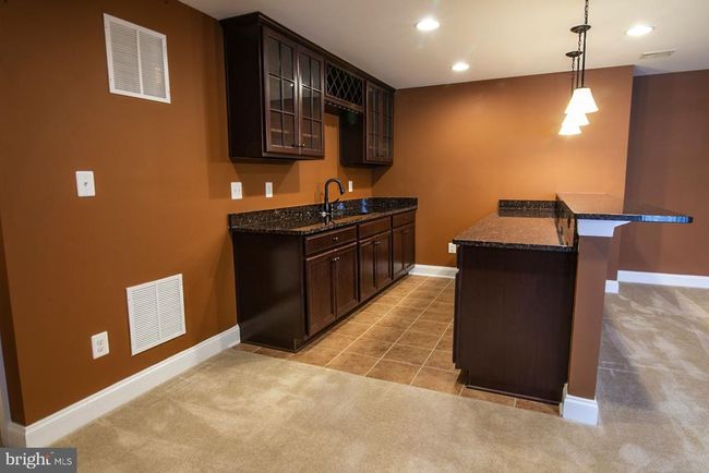 12908 Hoadly Manor Dr, Condo with 2 bedrooms, 1 bathrooms and null parking in MANASSAS VA | Image 6