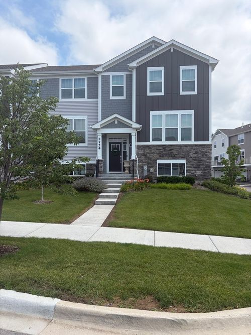 3106-2724 Fieldcrest Dr, Mundelein, IL, 60060-5386 | Card Image