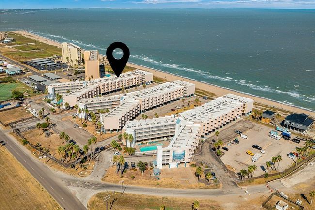 UNIT-3223 - 3938 Surfside Blvd, Condo with 1 bedrooms, 1 bathrooms and 2 parking in Corpus Christi TX | Image 23
