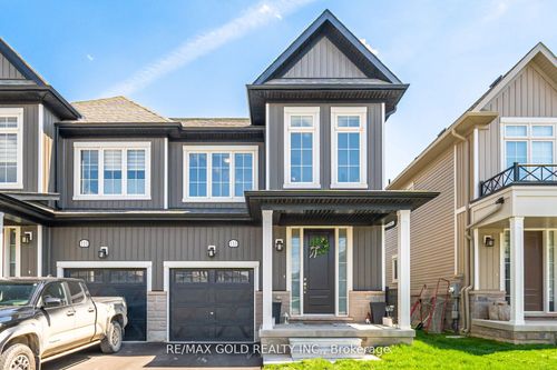 113 Molozzi St, Erin, ON, N0B1T0 | Card Image