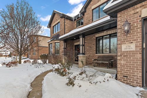 11701 Golden Gate Dr, Mokena, IL, 60448-2034 | Card Image