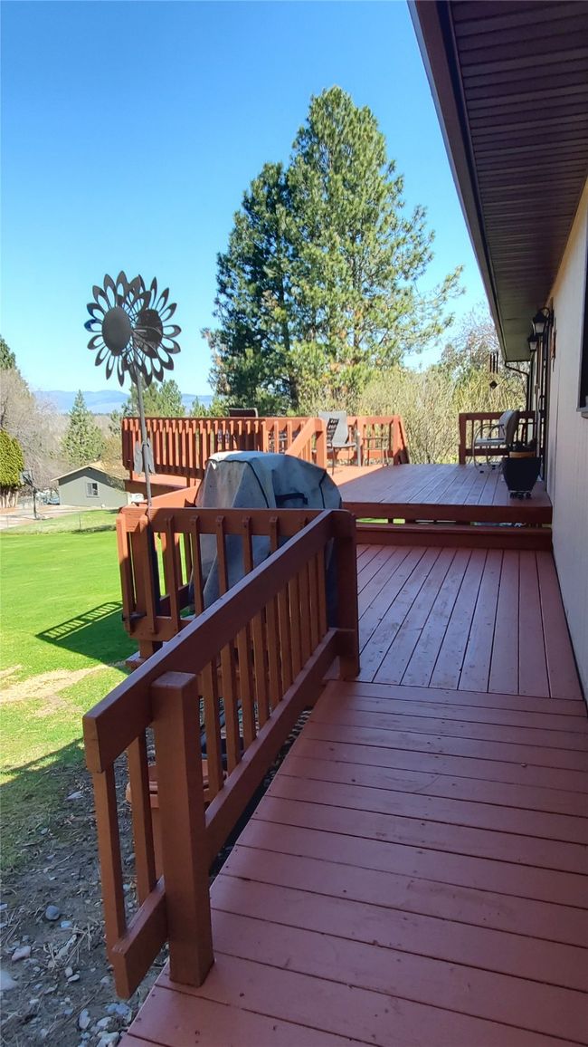 Deck | Image 36