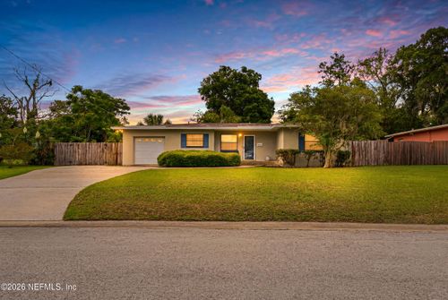 6104 Robbins Cir S, Jacksonville, FL, 32211-7528 | Card Image