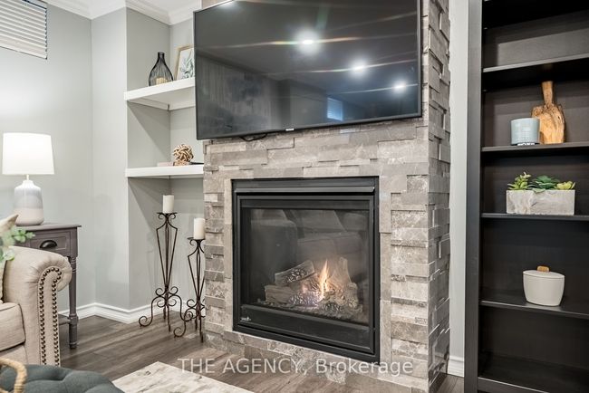 71 Tunney Pl, House other with 3 bedrooms, 4 bathrooms and 2 parking in Whitby ON | Image 35