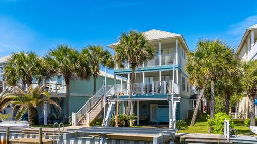 1406 Homeport Dr, Navarre, FL, 32566-7136 | Card Image