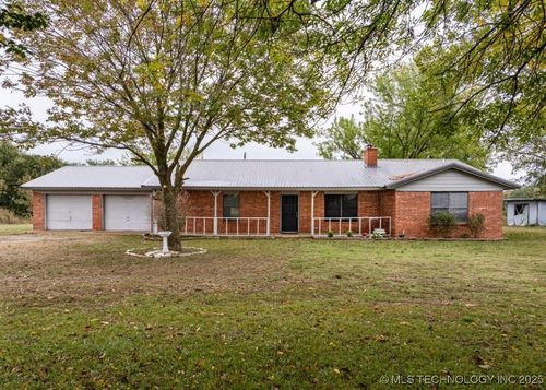 1977 Green Acres Dr, Bokchito, OK, 74726-1604 | Card Image