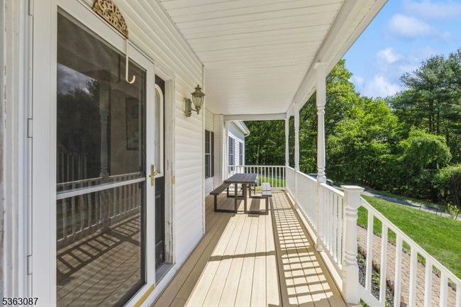 42 Stephens Mill Rd, House other with 4 bedrooms, 3 bathrooms and null parking in Hackettstown NJ | Image 37