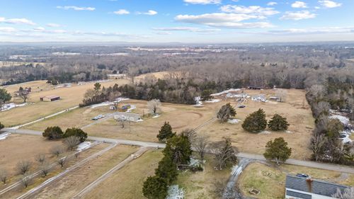 253 Henslee Rd, Shelbyville, TN, 37160-6362 | Card Image