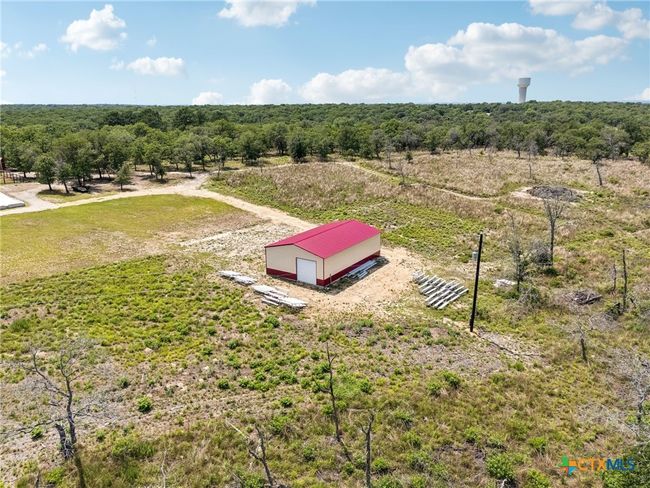 4049 Hickory Forrest Dr, Home with 3 bedrooms, 3 bathrooms and null parking in Seguin TX | Image 44