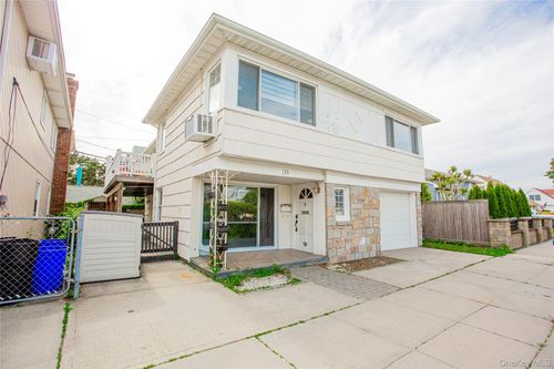 133 Cleveland Ave, Long Beach, NY, 11561-3801 | Card Image