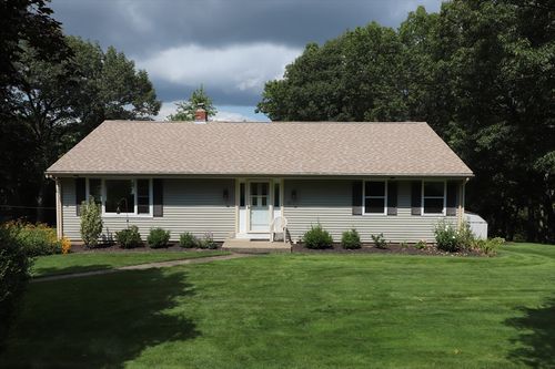 12 Granaudo Cir, Southwick, MA, 01077-9532 | Card Image