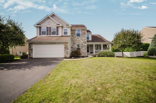 1943 Caplinger Dr, Grove City, OH, 43123-8107 | Card Image