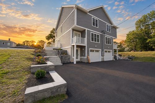 2a-580 Broad St, Bridgewater, MA, 02324-1727 | Card Image