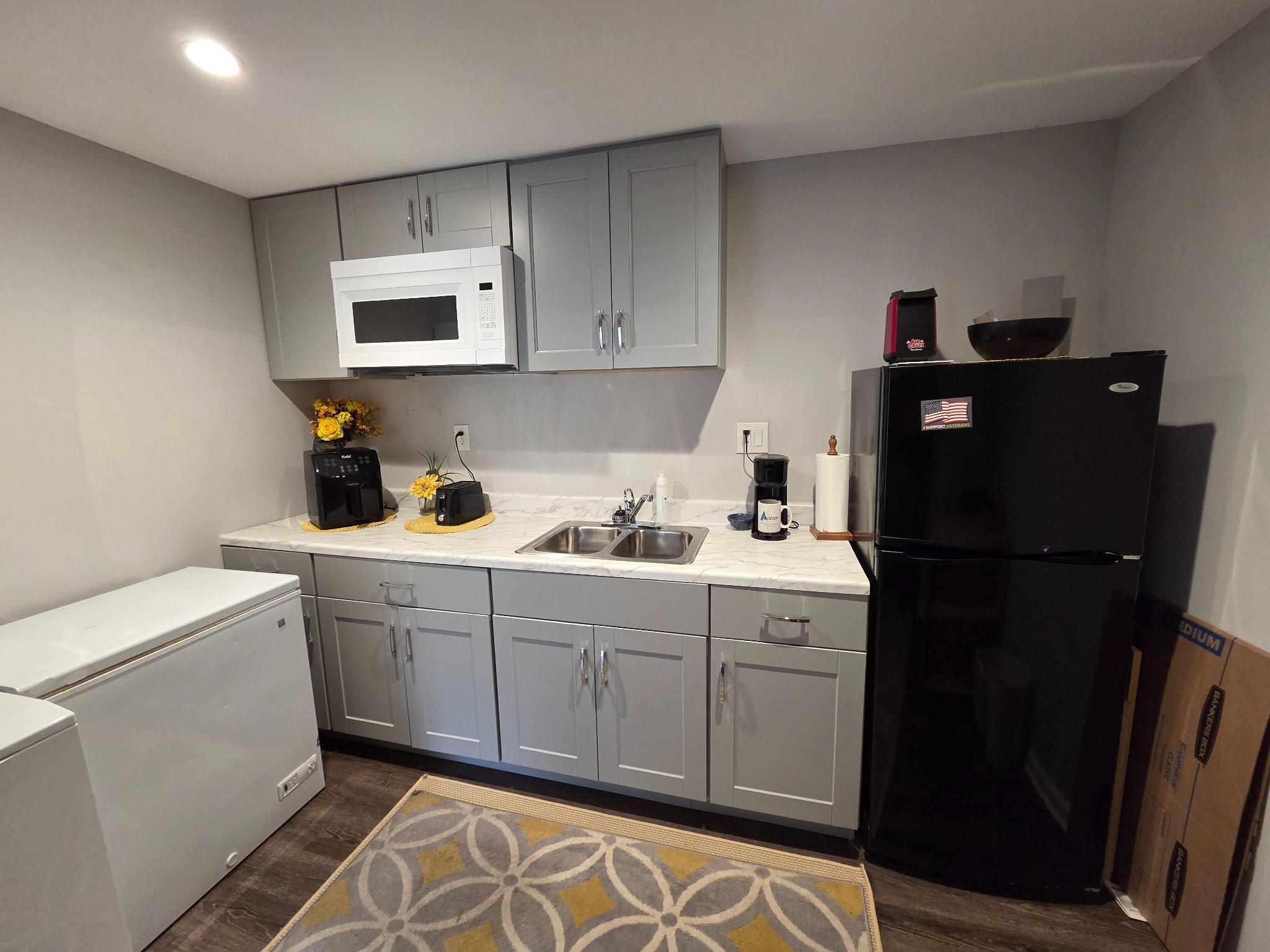 Residential Lease in ALEXANDRIA 3
