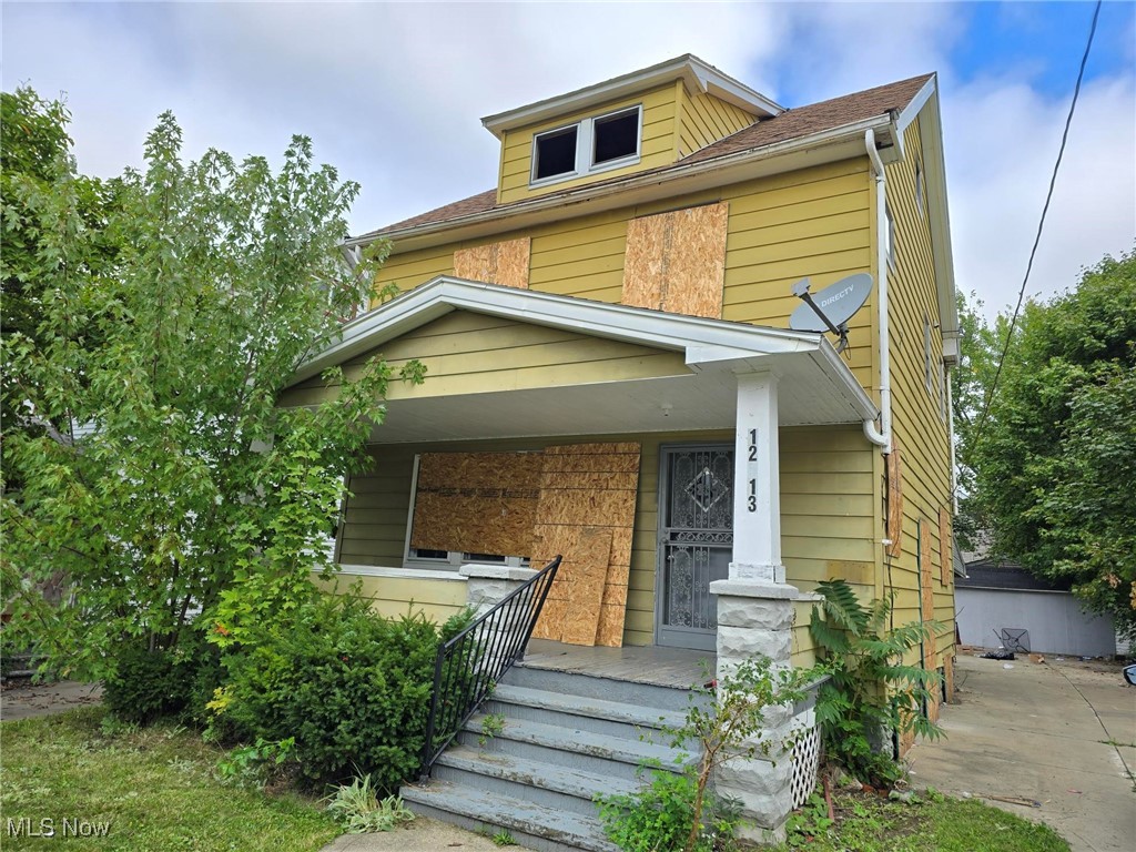 Dove Ave, Cleveland, OH 44105