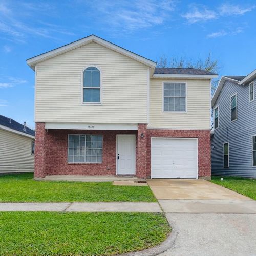 15609 Martineau St, Houston, TX, 77032-2055 | Card Image