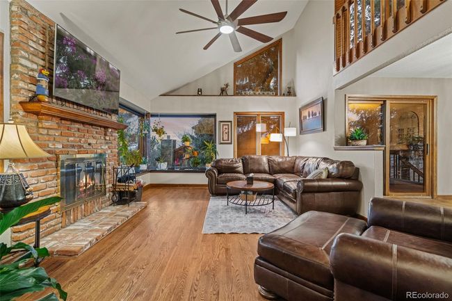 8140 Lightening View Dr, House other with 3 bedrooms, 4 bathrooms and 3 parking in Parker CO | Image 4