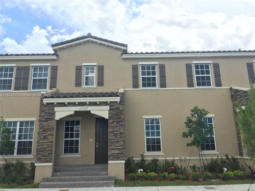 17107 Sw 96th St, Miami, FL, 33196-4761 | Card Image