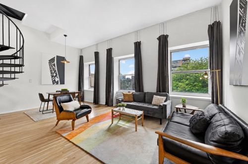 4k-222 Grand St, Hoboken, NJ, 07030-2589 | Card Image