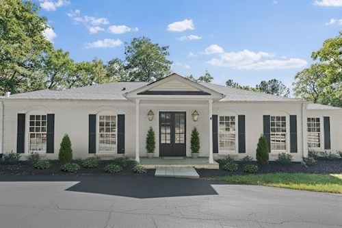 5622 Hillview Dr, Brentwood, TN, 37027-4206 | Card Image