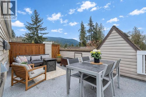 13-1073 Lynn Valley Rd, North Vancouver, BC, V7J1Z6 | Card Image