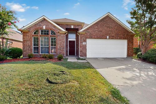 7028 Alcala, Grand Prairie, TX, 75054-6759 | Card Image