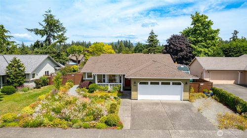306 S 28th St, Mount Vernon, WA, 98274-8621 | Card Image
