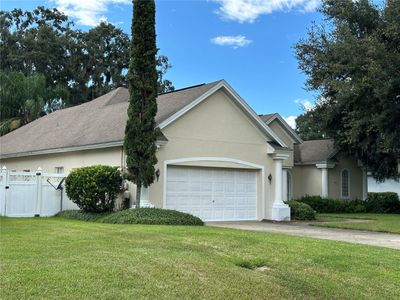 34239 Woodridge Lane, House other with 3 bedrooms, 2 bathrooms and null parking in Eustis FL | Image 2