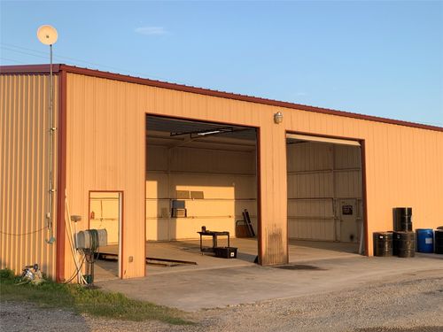 11806 Fm 428, Aubrey, TX, 76227-6479 | Card Image