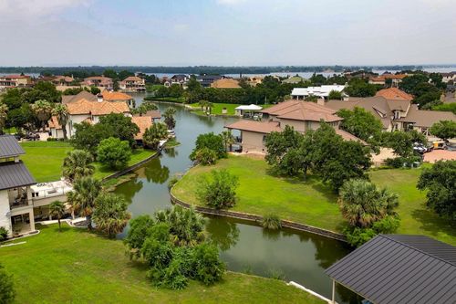 46-C Applehead Island Dr, Horseshoe Bay, TX, 78657-5708 | Card Image