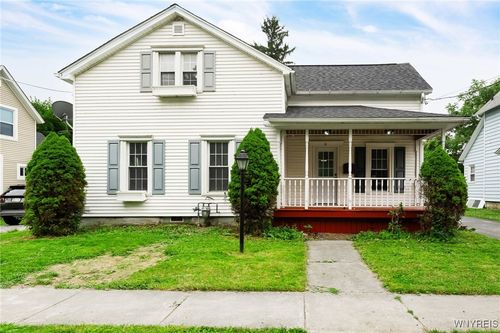23 Lombardy St, Lancaster, NY, 14086-2612 | Card Image