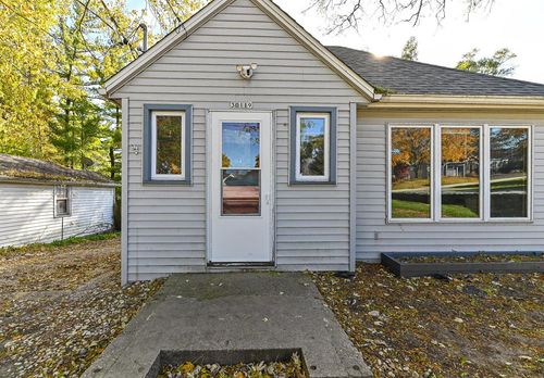 30119 Moccasin Drive, Burlington, WI, 53105 | Card Image