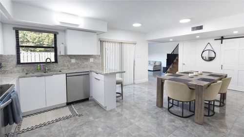 d-8204 Sw 23rd St, North Lauderdale, FL, 33068-5009 | Card Image