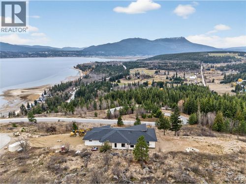 {{alt}} | Card Image