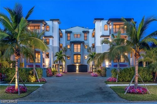 102-985 8th Ave S, Naples, FL, 34102-6923 | Card Image