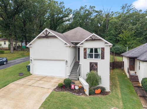 624 Gamble Rd, Little Rock, AR, 72211-3212 | Card Image