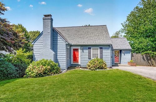 66 Stillman Rd, Melrose, MA, 02176-5903 | Card Image