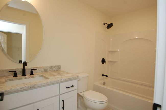 2C - 16 Sheffield St, Condo with 2 bedrooms, 3 bathrooms and null parking in Hudson NH | Image 14