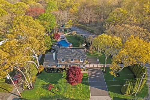 2 Pentmoor Drive, Brookhaven, NY, 11950 | Card Image